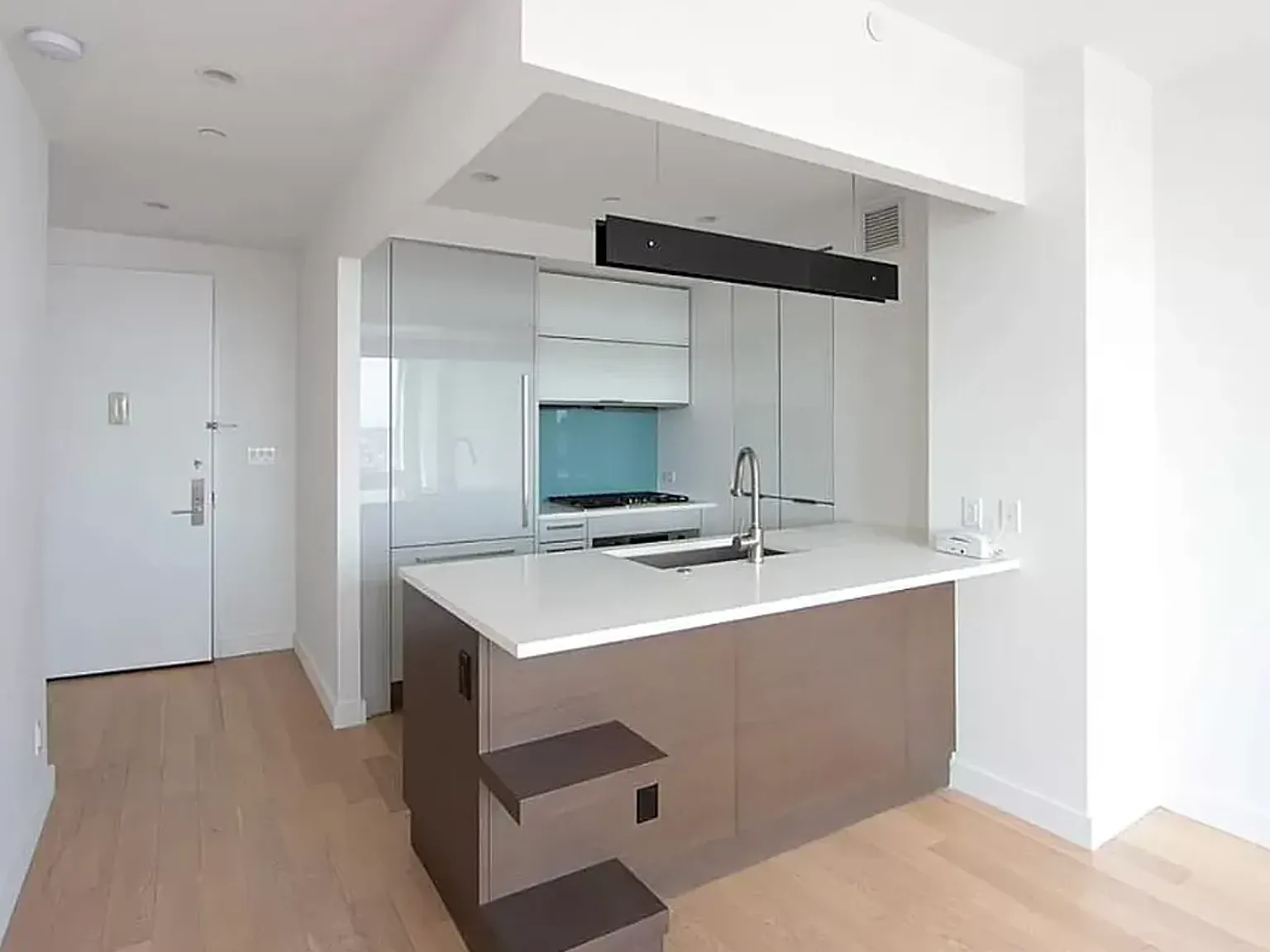 22 North 6th Street — Photo 3