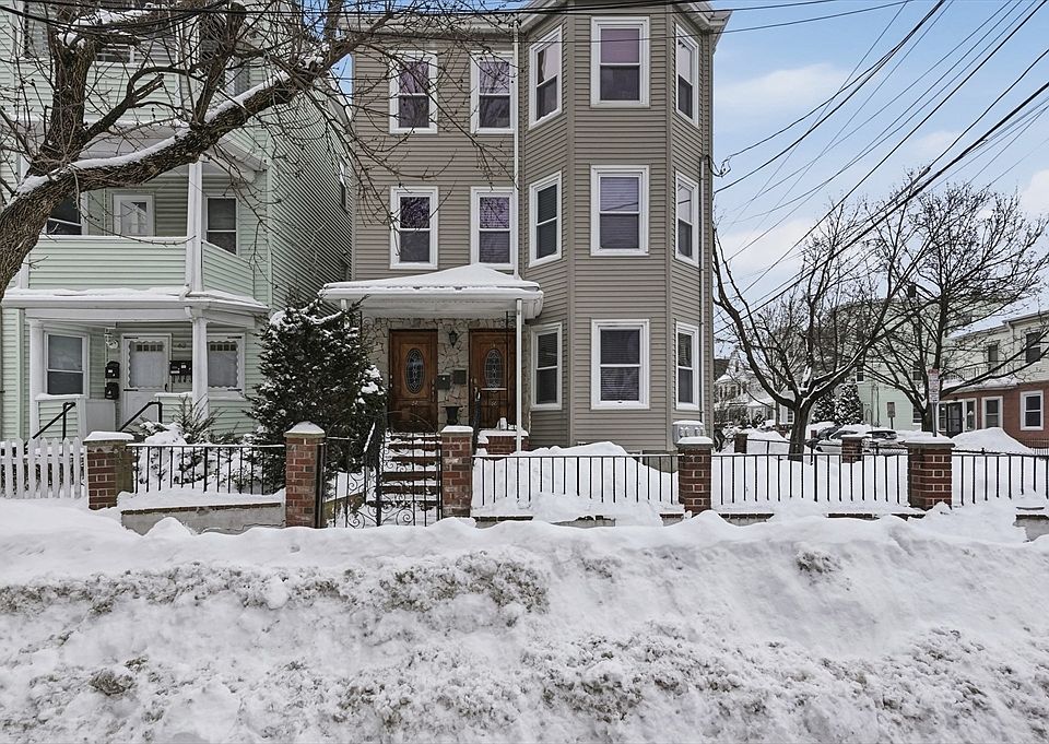 1st image of 66 Grant St Unit 66