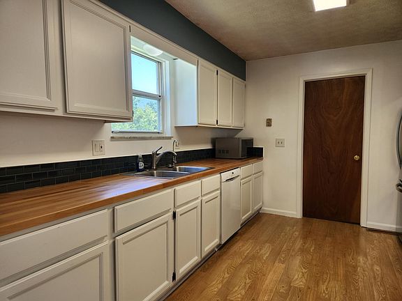 5th image of 5504 Walnut St