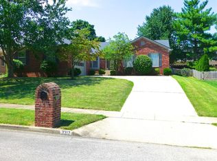 3317 Gondola Dr, Lexington, KY 40513