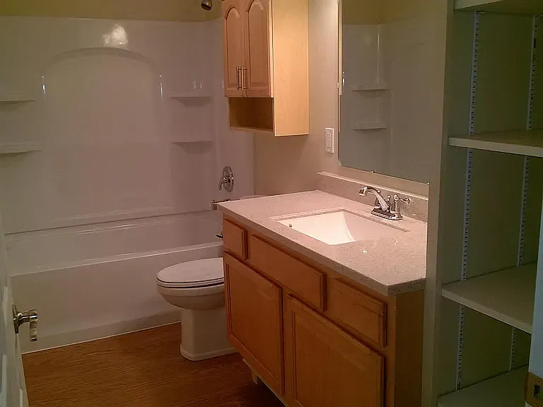 9644 Meadowland Ct #9644 — Photo 4