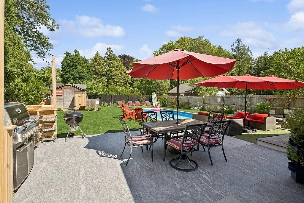 East Hampton Village Rental — Photo 4