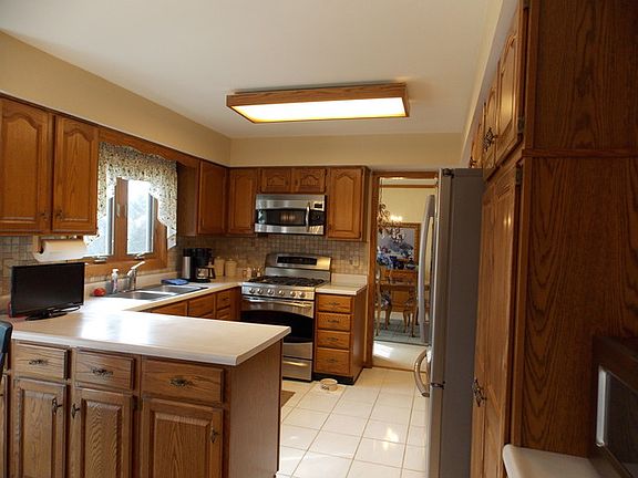 5th image of 2352 E Bradshire Ct