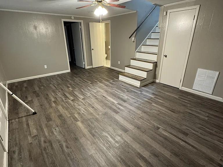 5505 Ridgewood Ln — Photo 5