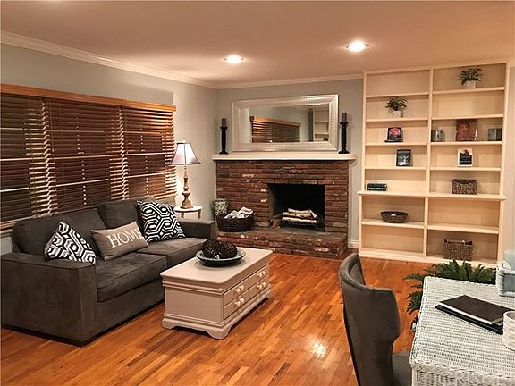 5th image of 23124 Middlebank Dr