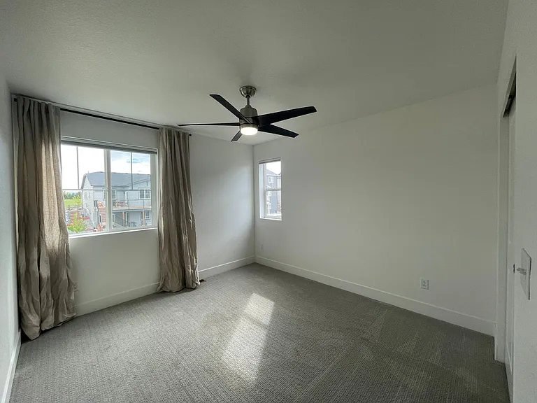 58 Marlowe Dr — Photo 15