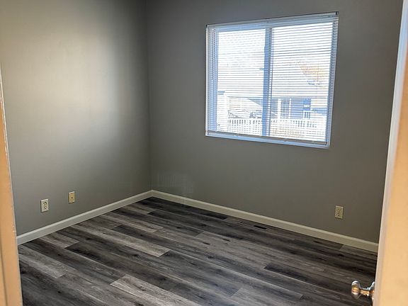 4th image of 315 N 6th Ave