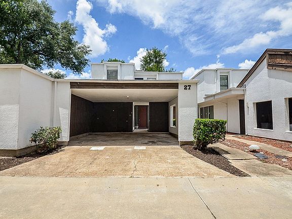 5th image of 7655 S Braeswood Blvd APT 27