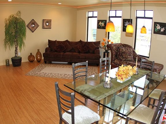 2nd image of 5625 Crescent Park W APT 412