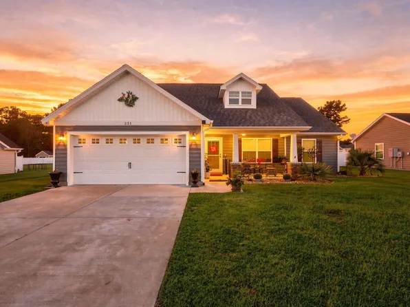 221 Penn Circle, Galivants Ferry, SC 29544