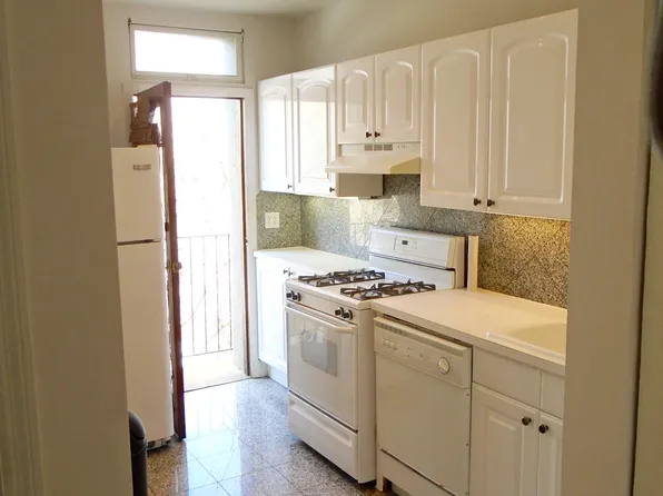 260 4th Avenue image 1 of 6