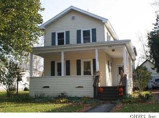 213 E Hickory St, Canastota, NY 13032