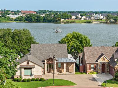 914 Waterpoint Ct E, Granbury, TX, 76048