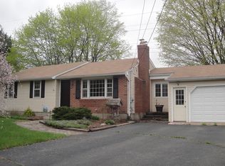 56 Arlington Dr, Southington, CT 06489
