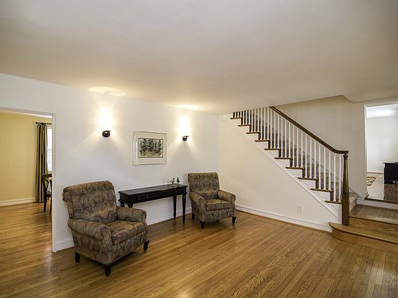 HARDWOODS THROUGHOUT