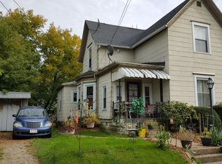 73 Orchard St, Erie, PA 16508