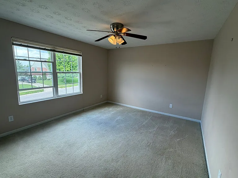 174 Farmridge Rd — Photo 12