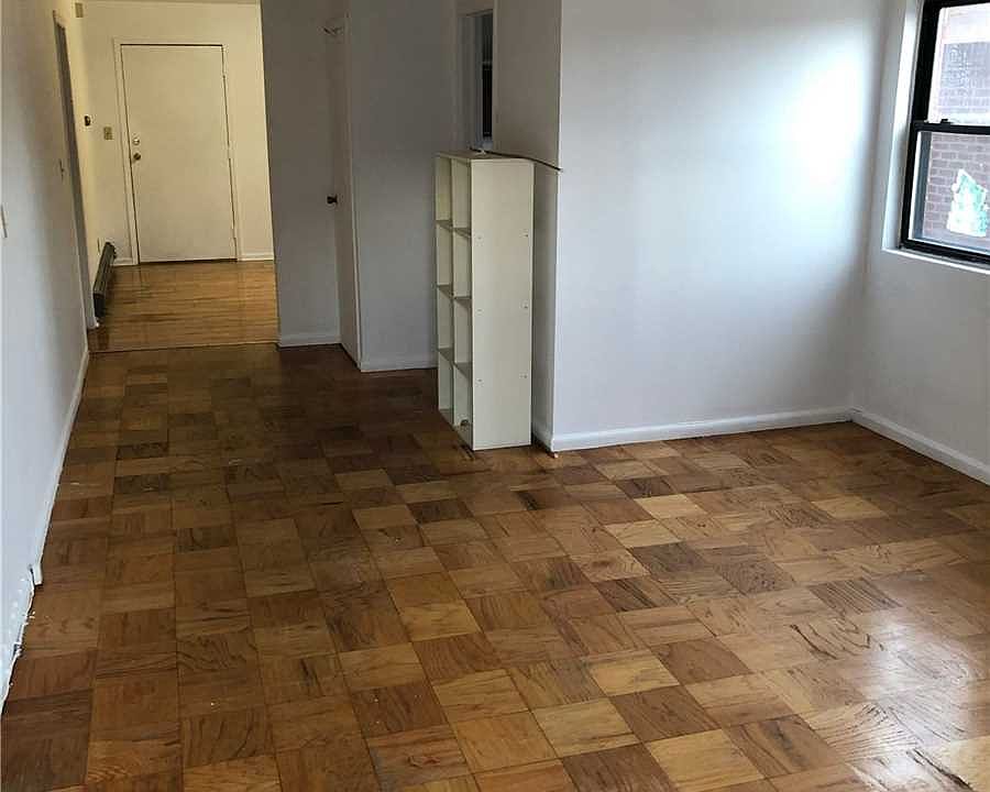 1st image of 22540 113th Ave