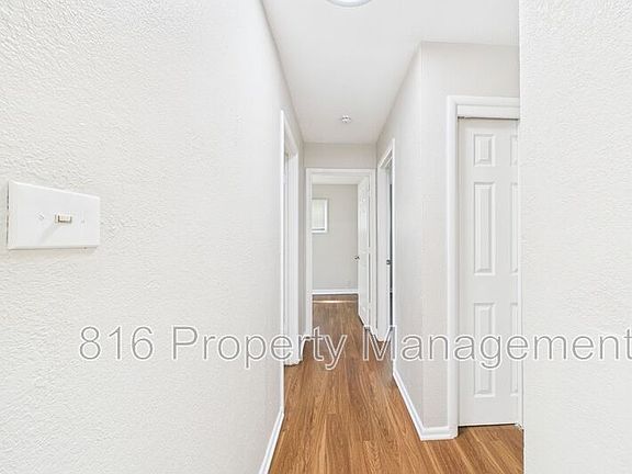 4th image of 7800 E 114th St