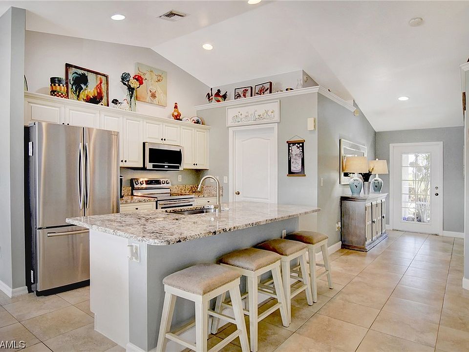 1st image of 3808 NW 39th St