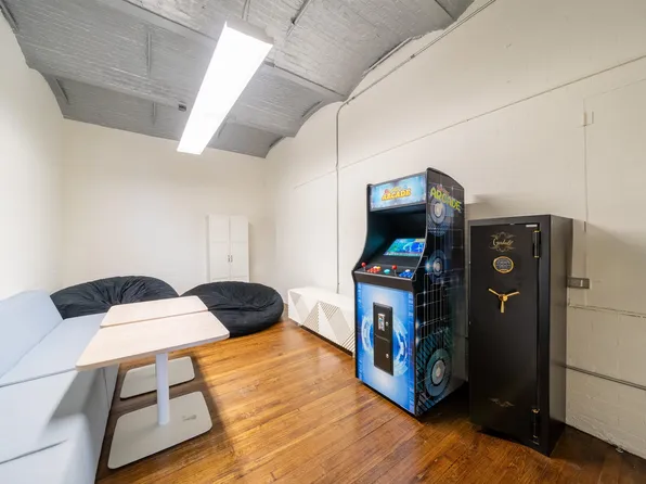 1 Newark Street image 10 of 29