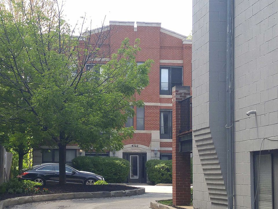1st image of 4722 S Woodlawn Ave APT 1S