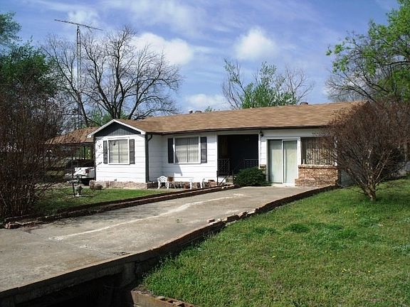3rd image of 508 S Washita St