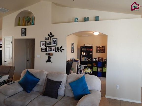 4th image of 4697 Salado Creek St