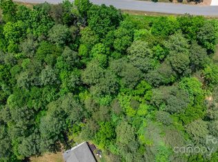 7996 Eric Crane Dr, Catawba, NC 28609