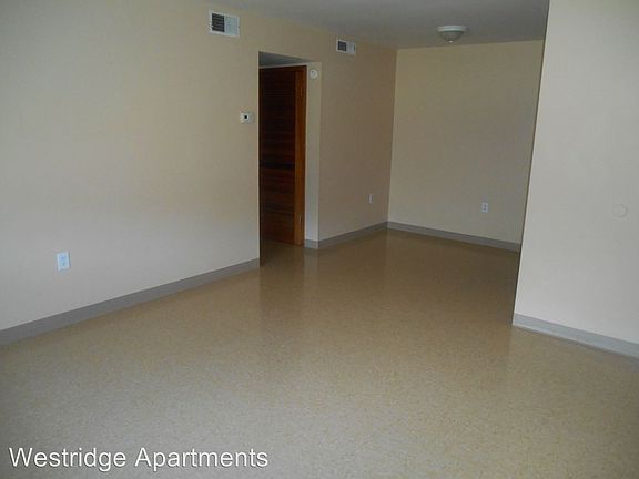2nd image of 104 Stafford St APT D8