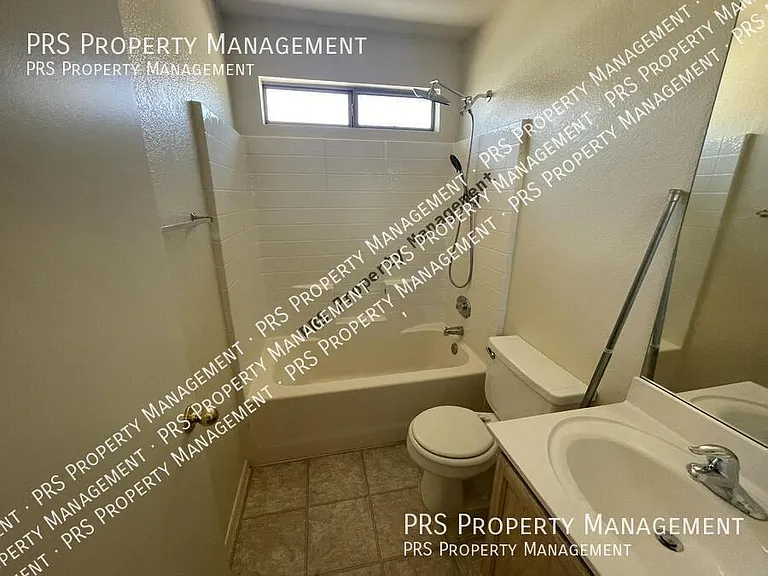 4725 E Goldfinch Gate Ln — Photo 11