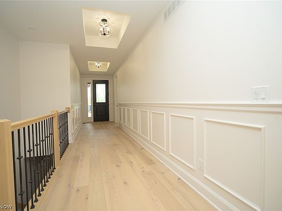 5th image of 1520 Woodland Cir
