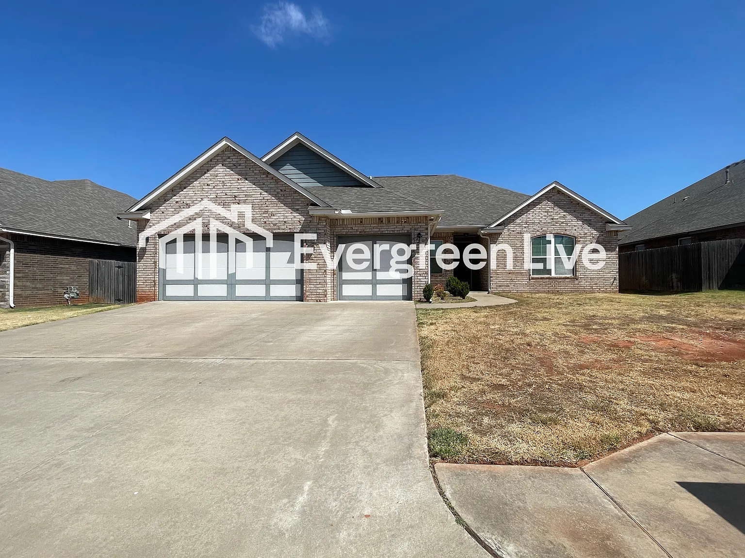 5 bed, 2.0 bath, 2150 sqft, $1,945 — Photo 1