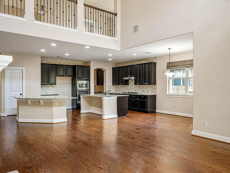 5809 Viejo Dr — Photo 8