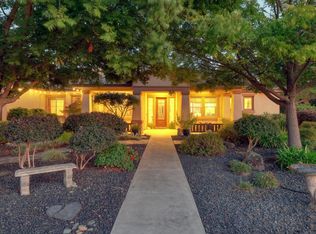 9481 Stablegate Rd, Wilton, CA 95693