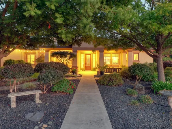 9481 Stablegate Rd, Wilton, CA 95693