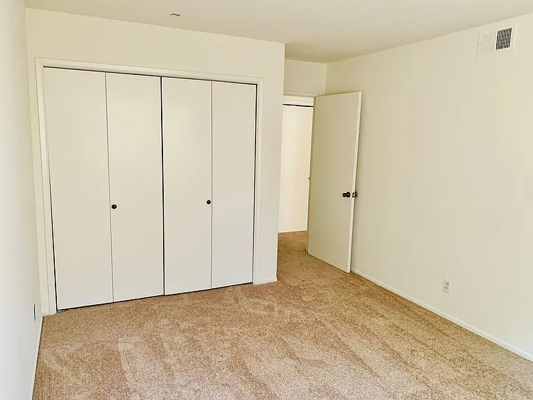 33901 Mariana Dr #6 — Photo 14