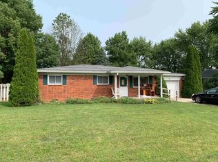 1740 E State St, Albany, IN 47320
