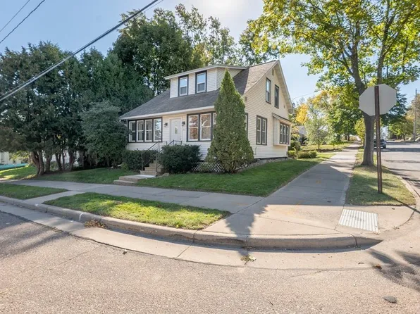 715 ELM STREET, Wausau, WI 54401