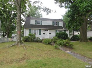 124 Hickory Ave #2, Tenafly, NJ 07670