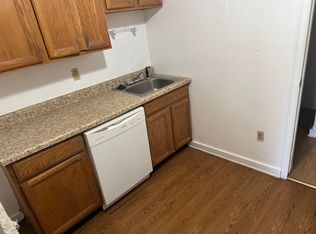 39 Lawn St FLOOR 2, Pittsburgh, PA 15213