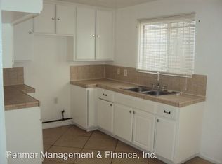 520 W Compton Blvd, Compton, CA 90220