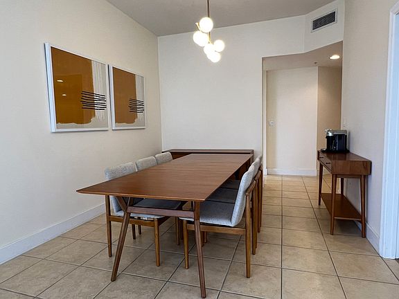 2nd image of 511 SE 5th Ave APT 605