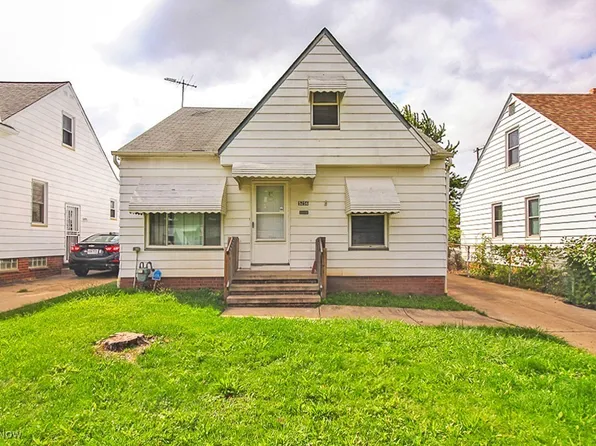 5256 W 52nd St, Parma, OH 44134