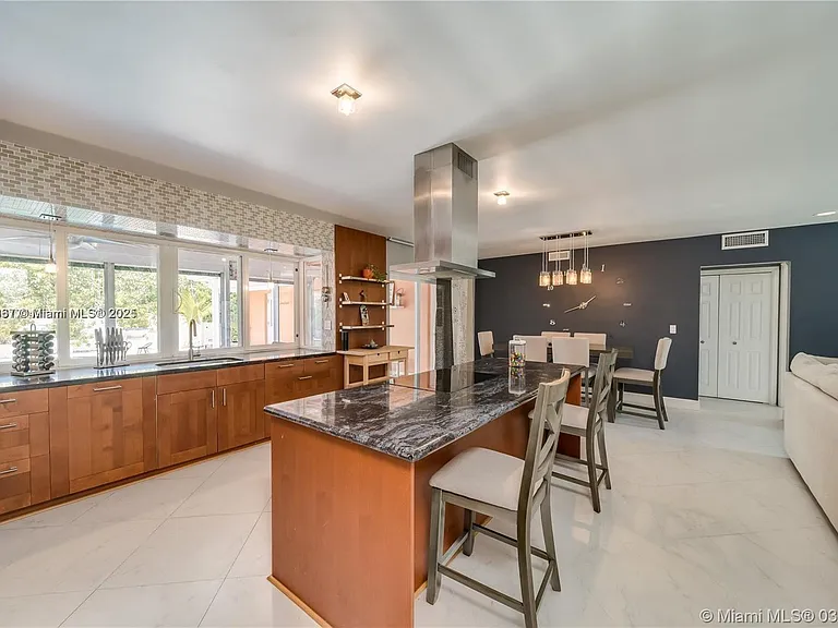 1309 Funston St — Photo 46