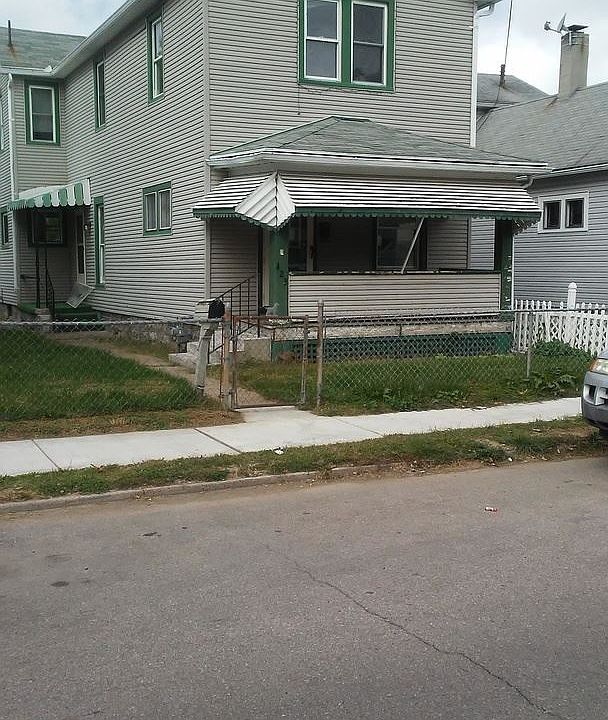 1st image of 423 Boltin St
