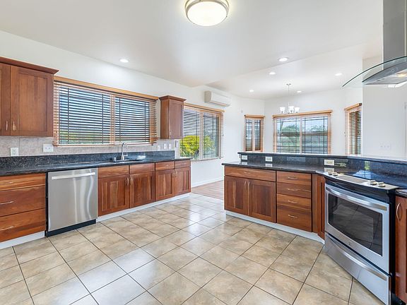 5th image of 117 Keoneloa St