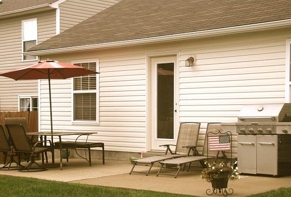 4th image of 2628 Trailwood Ln