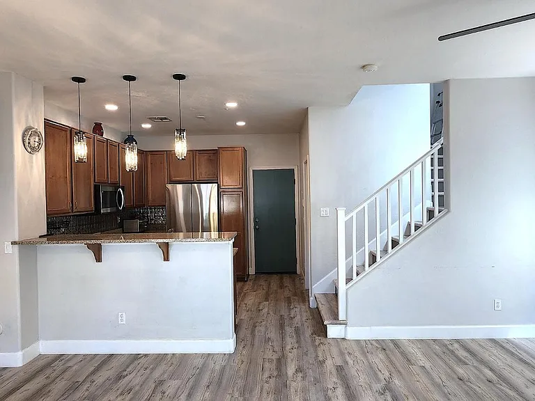 29133 N 125th Dr — Photo 3