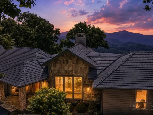 1122 Summit Park Drive, Banner Elk, NC 28604